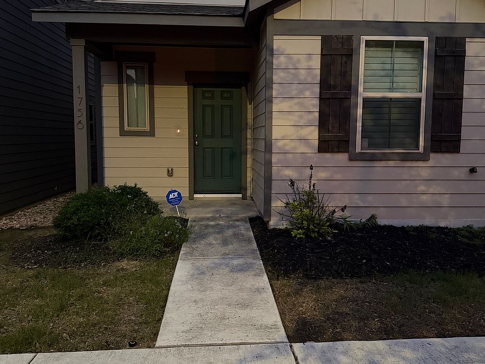 1st image of 1756 Yaupon Grove Ln