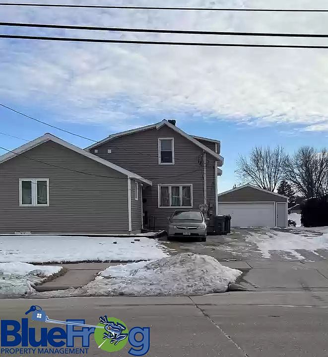 2nd image of 419 E Maes Ave #B