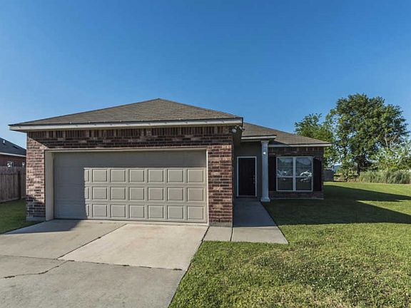 2nd image of 614 Magnolia Knee Dr