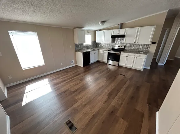 820 Depot, Meridian, TX