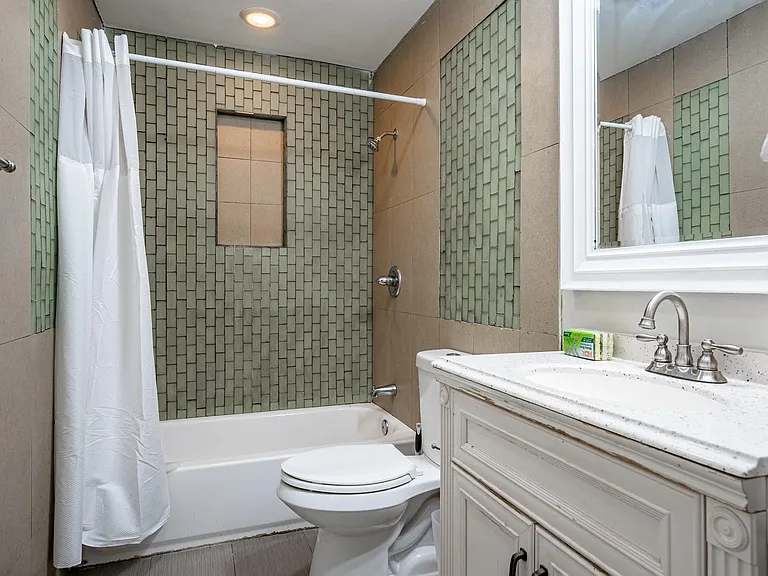 Leland Pl SW — Photo 3