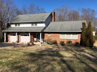 2055 Edgewood Rd, Wilkesboro, NC 28697