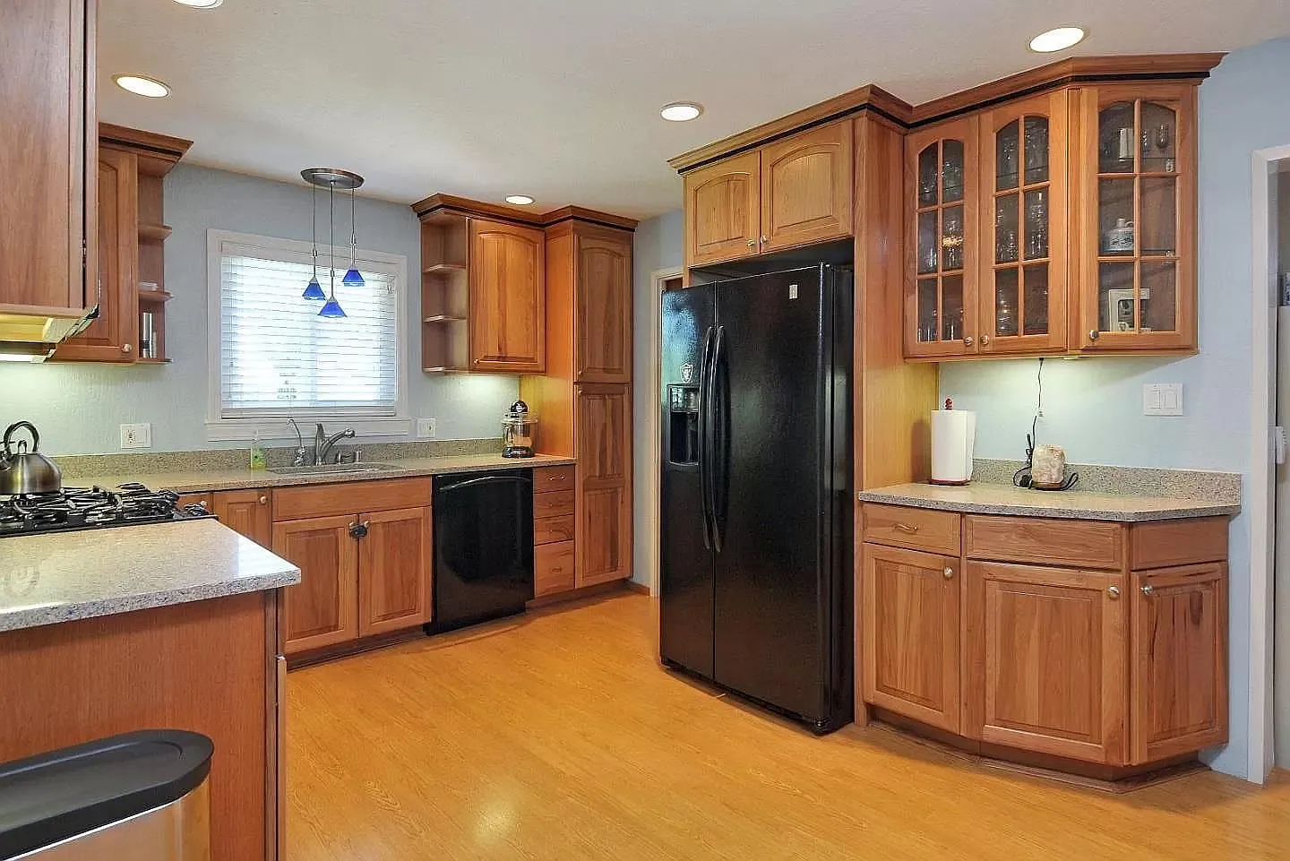 3 bed, 1539 sqft, $4,880 — Photo 3