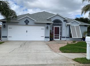 890 Shaw Cir, Melbourne, FL 32940