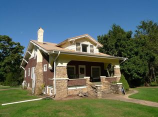 543 Rock Glen Rd, Sugarloaf, PA 18249