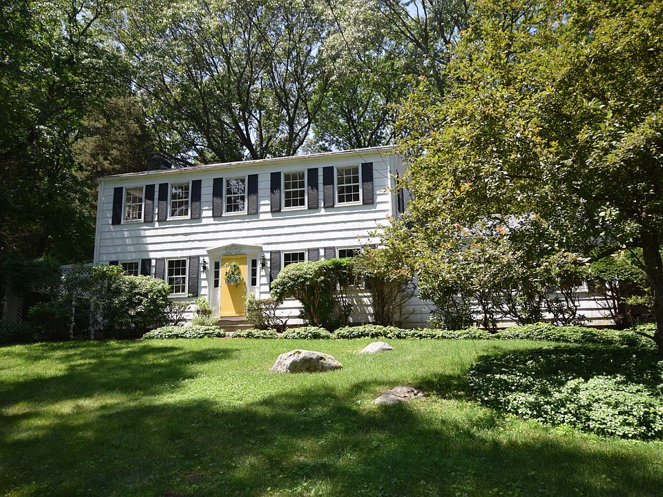 Charming Country Colonial