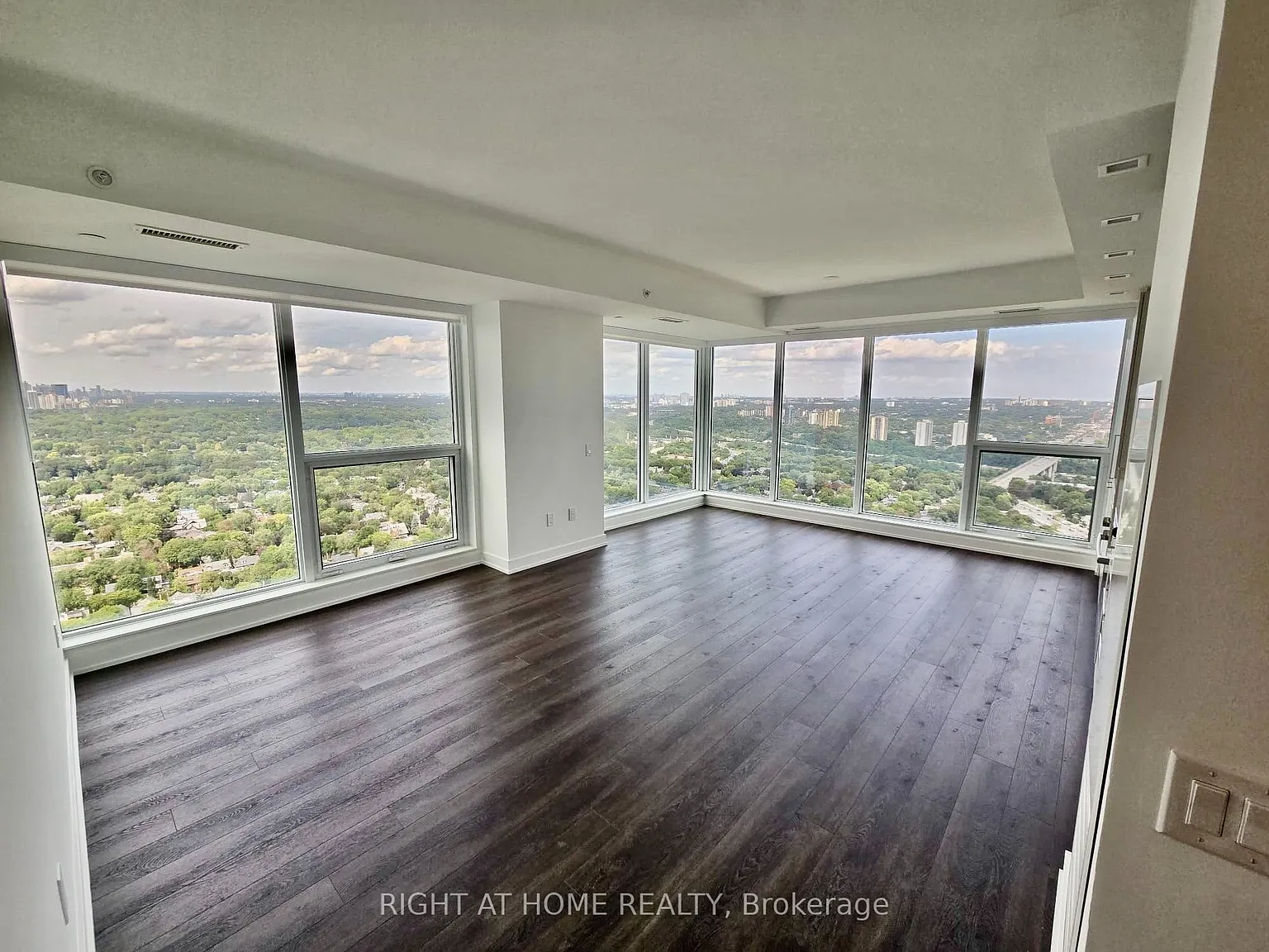 2 bed, $3,650 — Photo 2