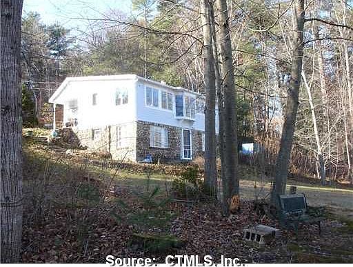 5th image of 324 Pine Lake Dr