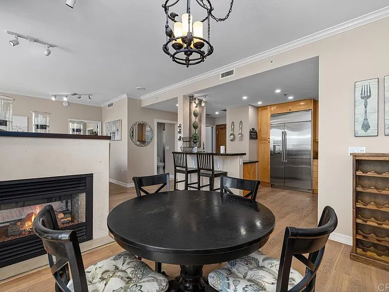 700 W Harbor Dr W #1703 — Photo 8