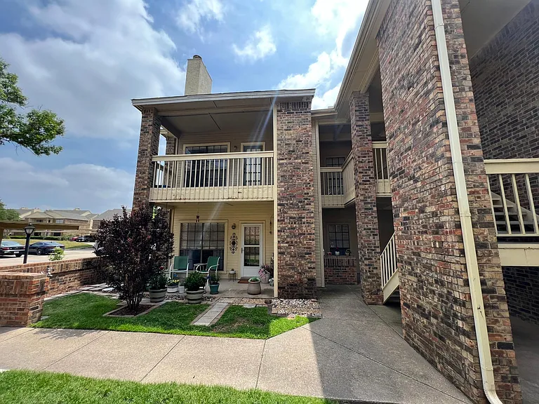 3140 Devonshire Dr #236H — Photo 33