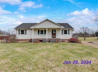 477 Pleasant Acre Dr, Mocksville, NC 27028