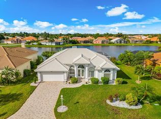 3715 72ND AVE. CIRCLE E, SARASOTA, FL 34243