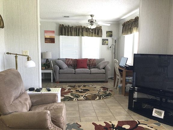 5th image of 7 Guava Ln