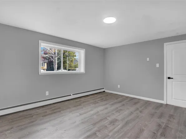 164 Fulton Street, West Babylon, NY 11704