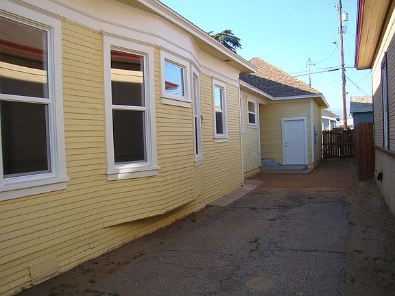 3rd image of 153 W Cottage Dr