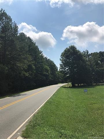 2nd image of 604 Billy Howey Rd