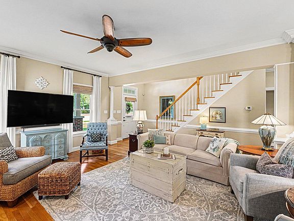 4th image of 10536 Cokesbury Ln