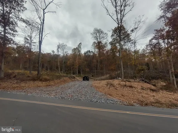 1854 Mountain Ridge Rd, Big Cove Tannery, PA 17212