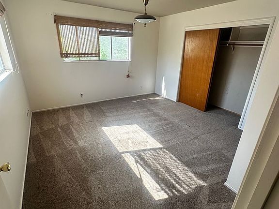 4th image of 16 W McKenzie Ave