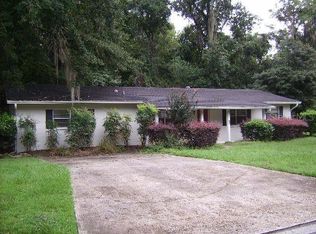 4921 NW 37th Dr, Gainesville, FL 32605