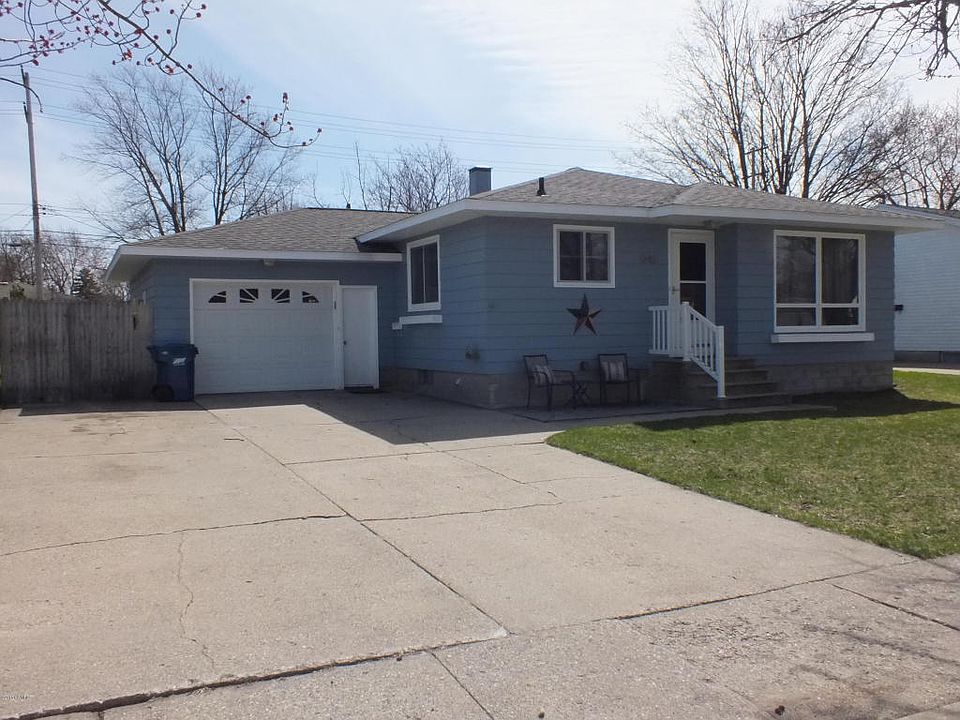 1st image of 1240 Grant Ave