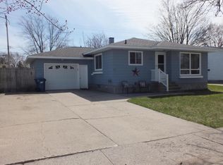 1240 Grant Ave, Grand Haven, MI 49417