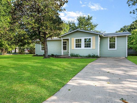 5th image of 2408 Cales Dr