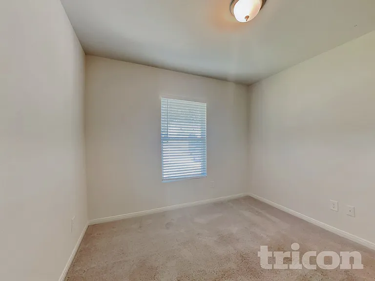 15672 Del Norte Dr — Photo 10