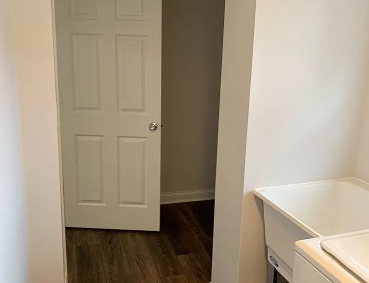 laundry room - main floor