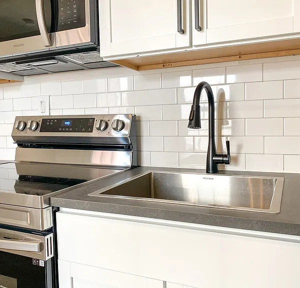 8 E Sycamore St #2 — Photo 4