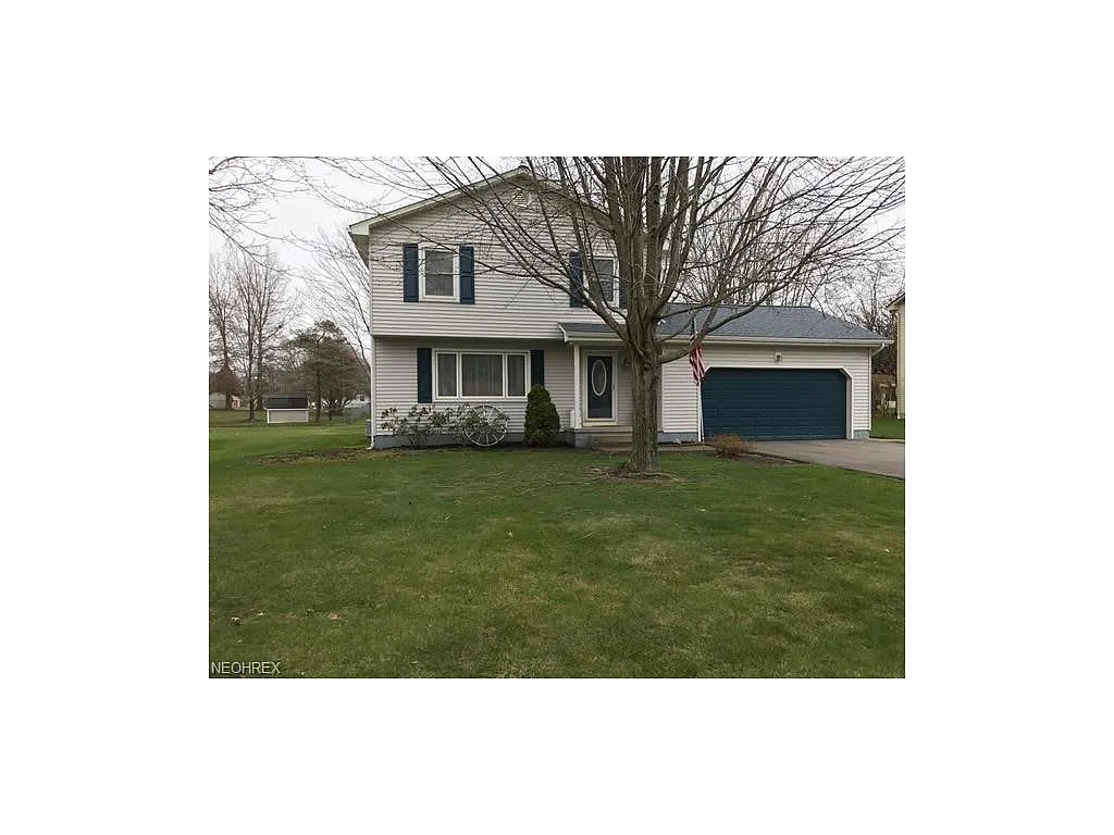 521 Oriole Dr photo 1