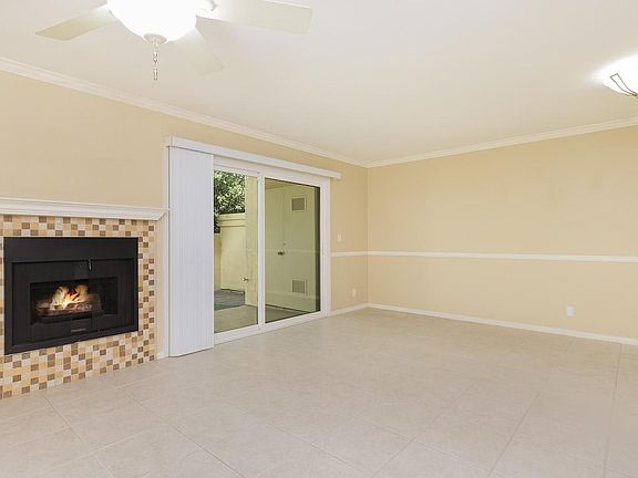 2nd image of 123 Scipps Westview Way #1-9925