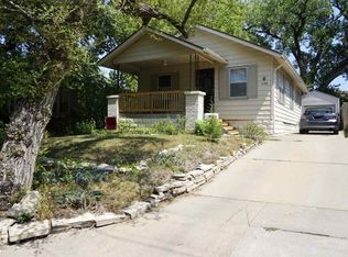 536 N Bluff Ave, Wichita, KS 67208