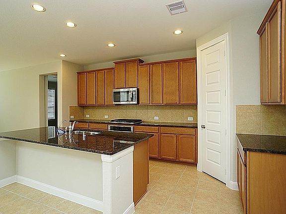 5th image of 3018 Aloria Hills Trl