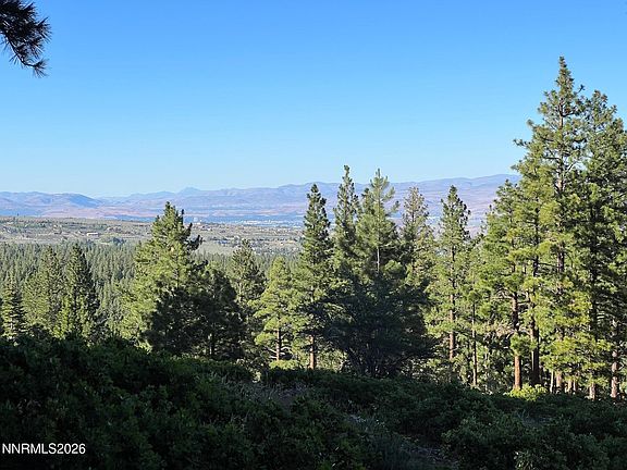 5th image of 237 E Jeffrey Pine Rd