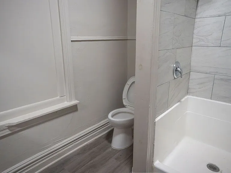 23 E Main St — Photo 28