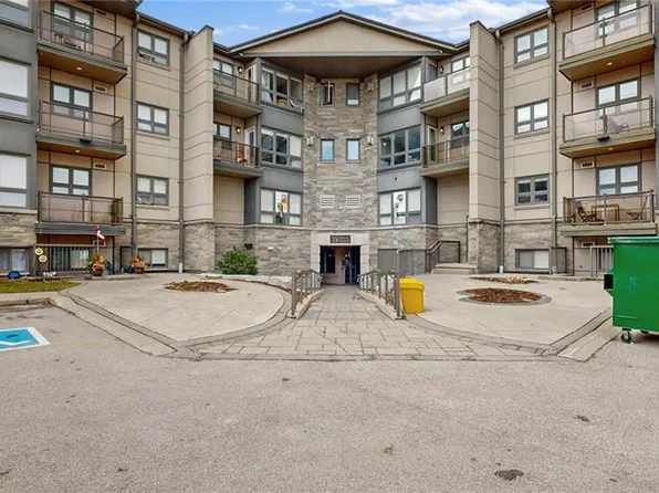 15 Jacksway Cres #117, London, ON N5X 3T8