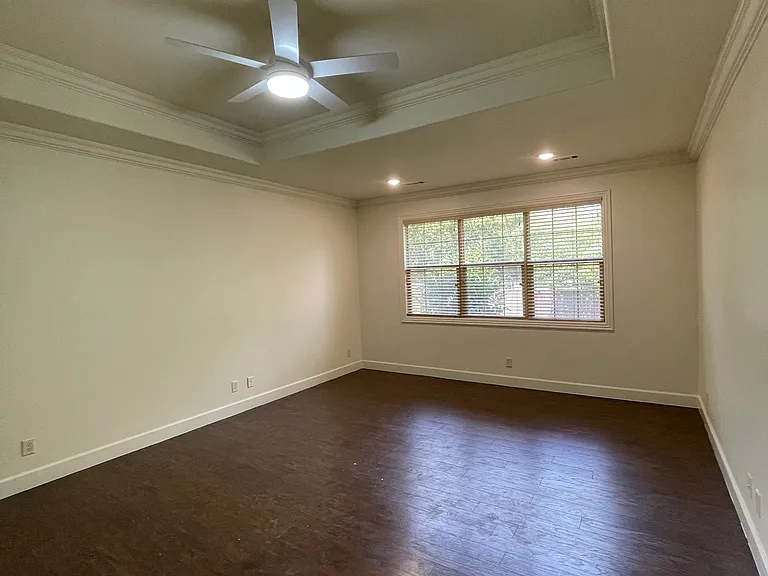 15x18 master bedroom with tray ceiling.