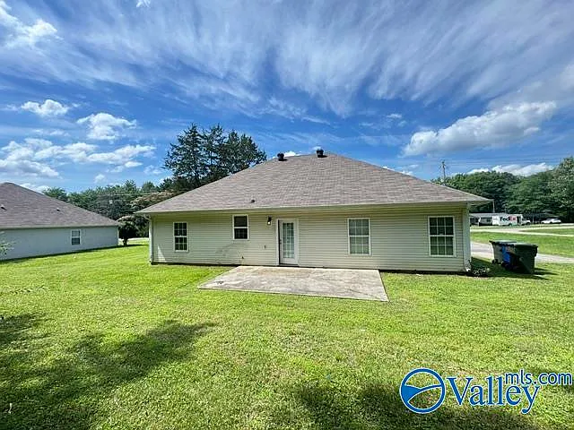 1386 Harvest Rd — Photo 34