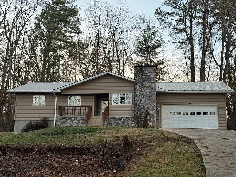 245 Meadowbrook Rd — Photo 1