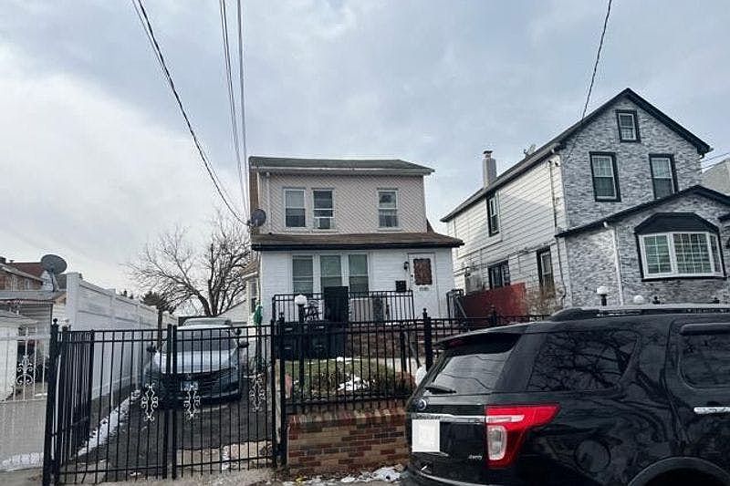 1st image of 111-50 122nd St
