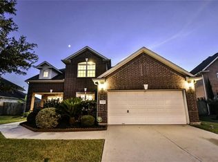 2114 Rushing Spring Dr, Pearland, TX 77584