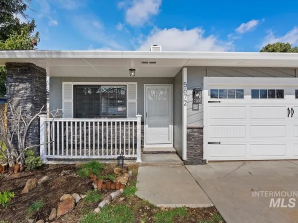 5672 W Ellens Ferry Dr, Boise, ID 83703