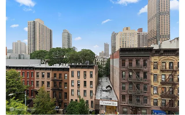 Sold by Douglas Elliman | media 4