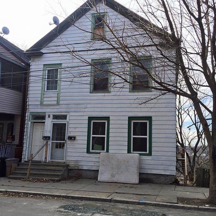 1st image of 20 W Sunnyside Way