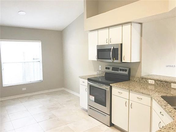 3rd image of 5633 Tughill Dr