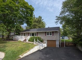 215 W Randolph Ave, Mine Hill, NJ 07803