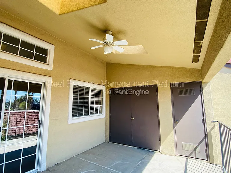 8153 N Cedar Ave #212 — Photo 28