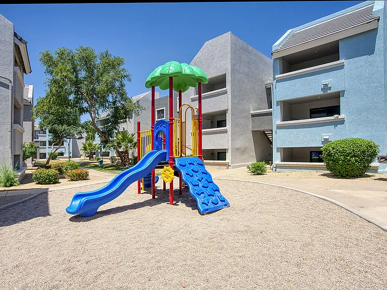 Park at 55th — Photo 23