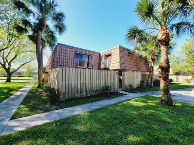 702 Mill Valley Pl Place, West Palm Beach, FL, 33409